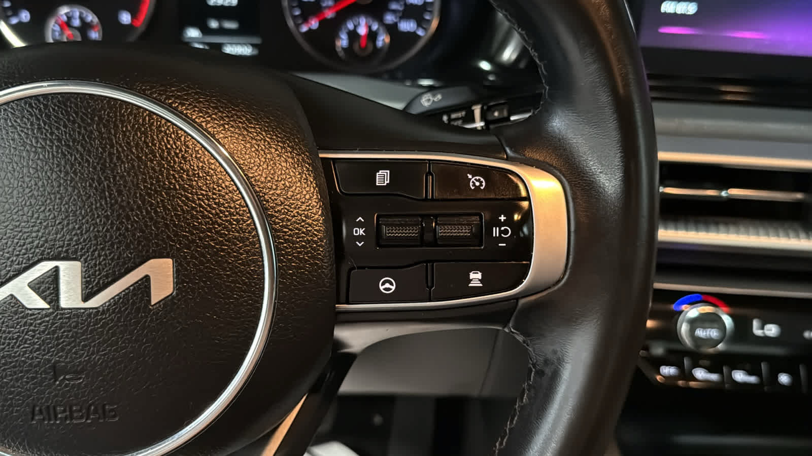 Used 2024 Kia K5 GT-Line w/ GT-Line Premium Package FWD image 13