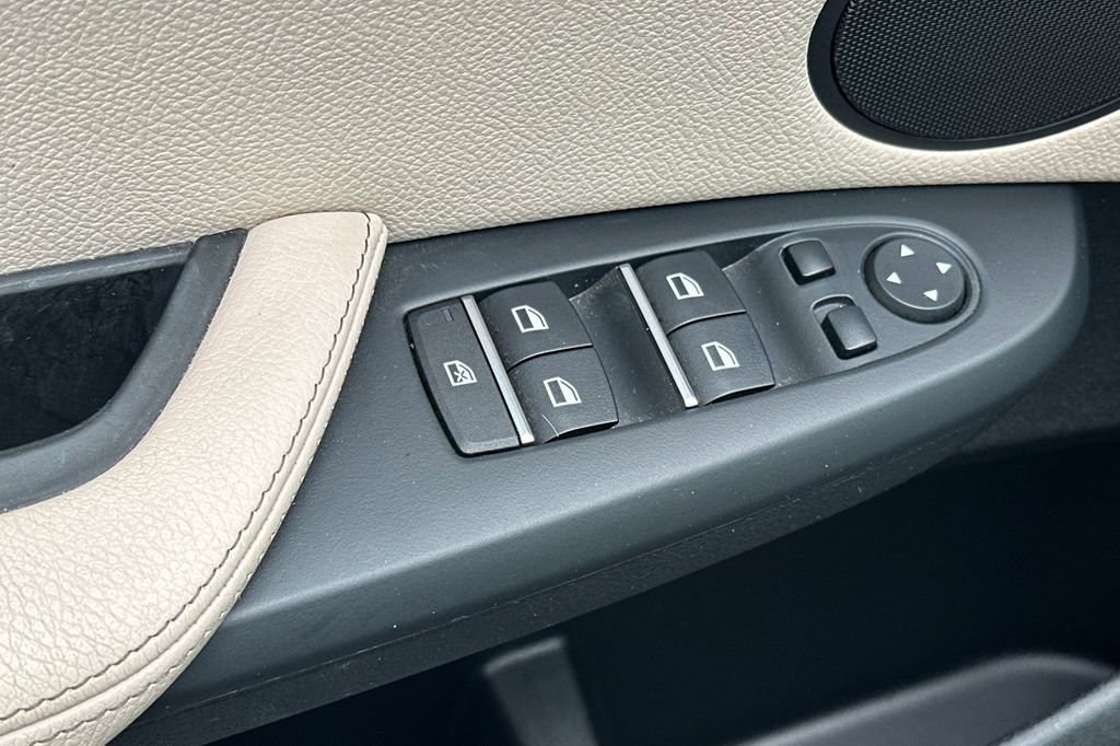 Used 2014 BMW X3 xDrive35i image 11