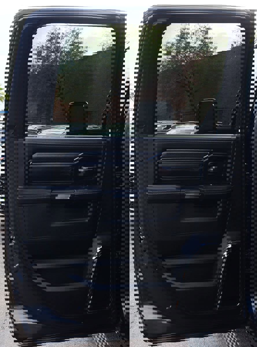 Used 2024 RAM 2500 Limited image 40