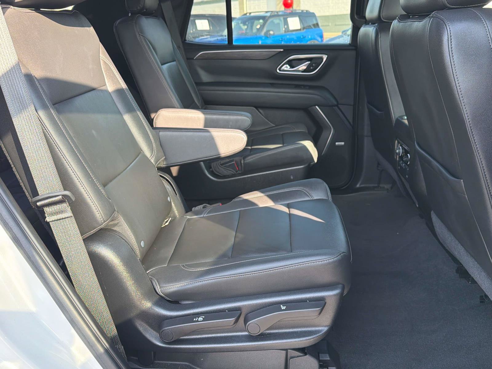 Used 2021 Chevrolet Tahoe LT w/ LT Signature Package AWD/4WD image 25