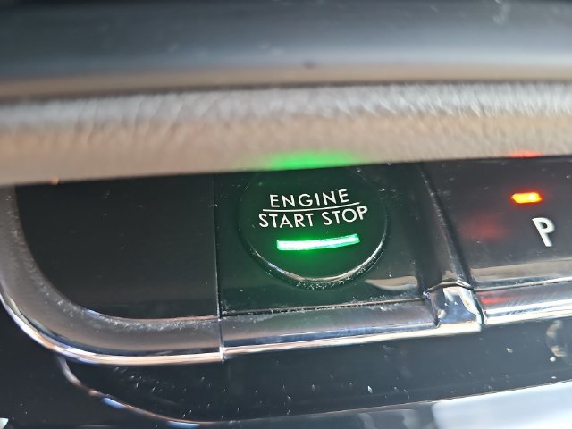 Used 2023 Lincoln Corsair FWD image 29