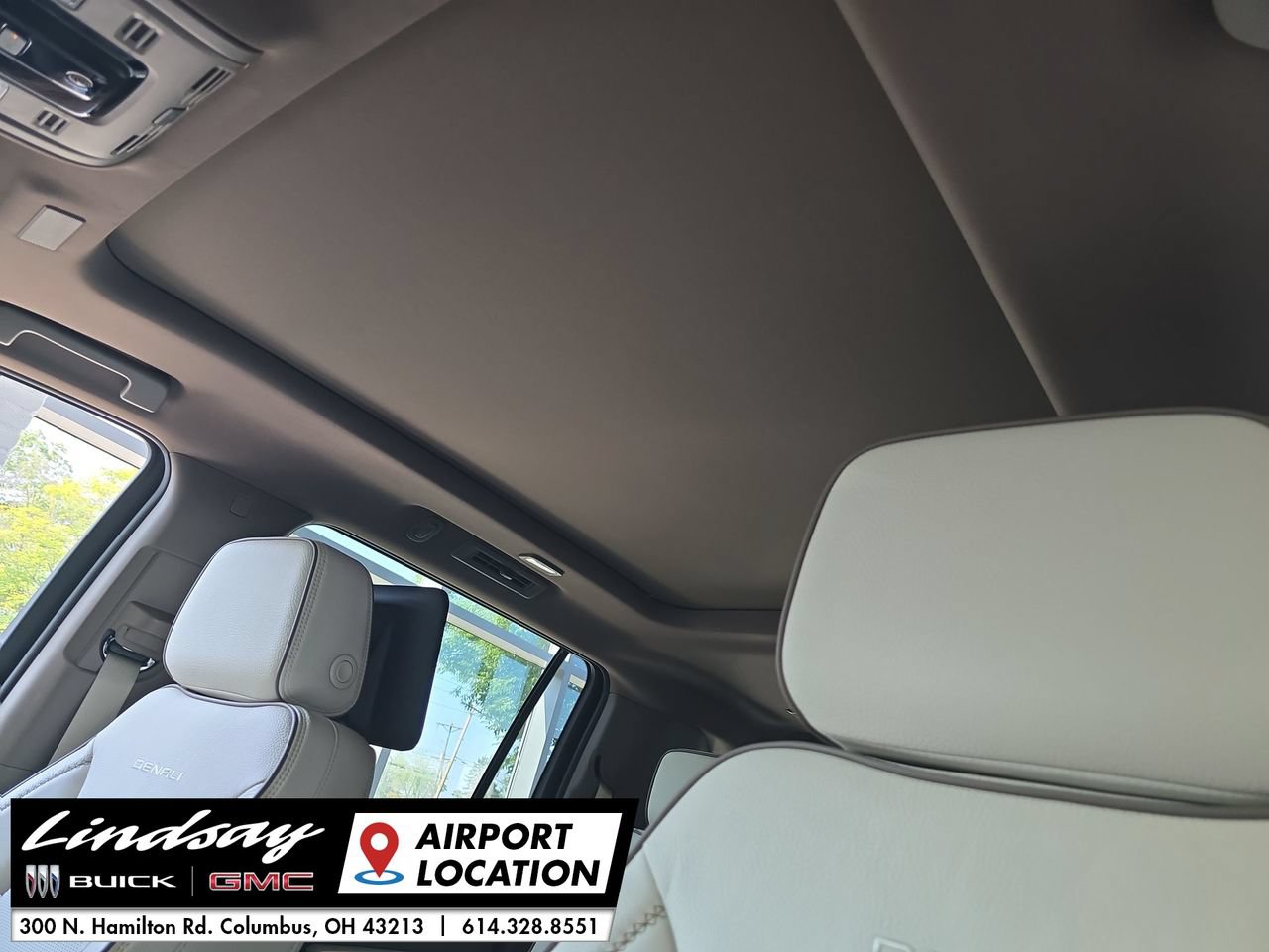New 2026 GMC Yukon XL Denali w/ Denali Reserve Package AWD/4WD image 11
