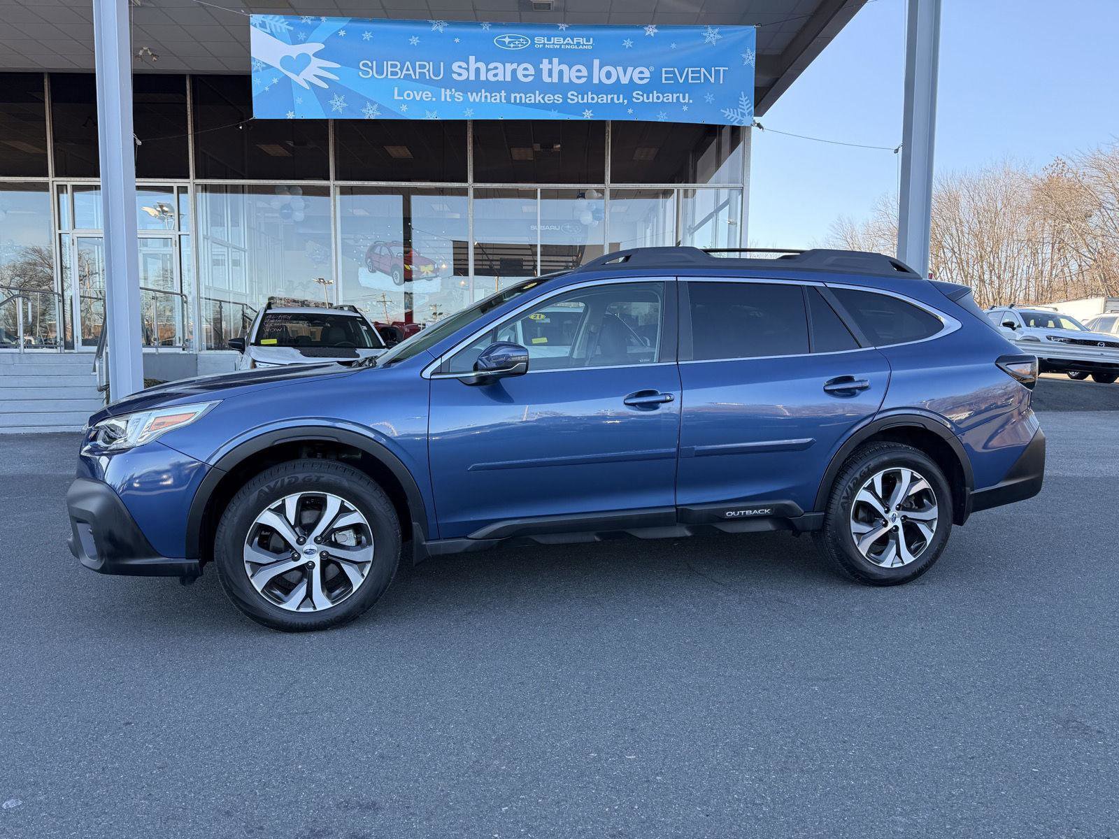 Certified 2022 Subaru Outback Limited XT image 1
