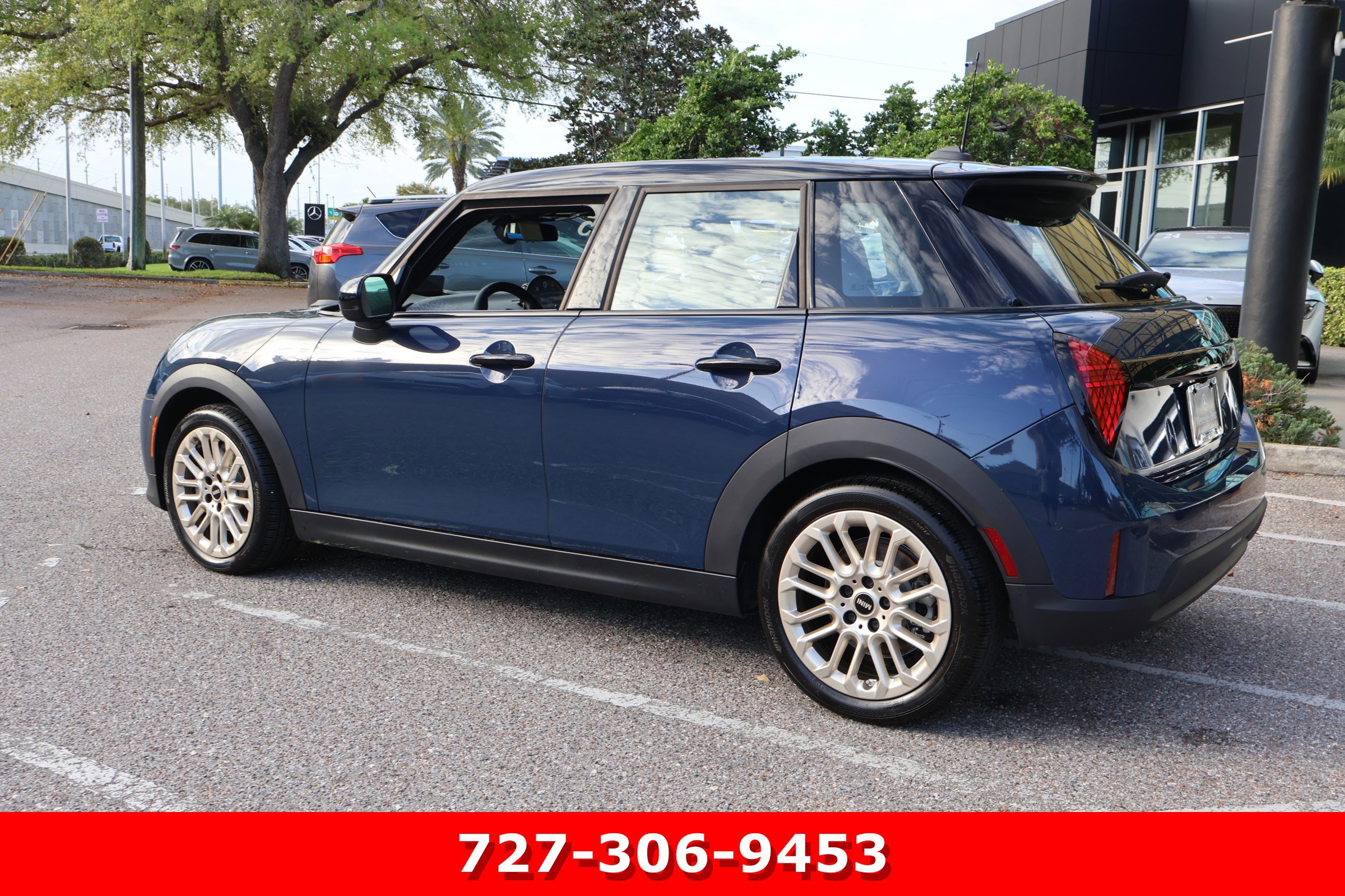 Used 2025 MINI Cooper S image 7
