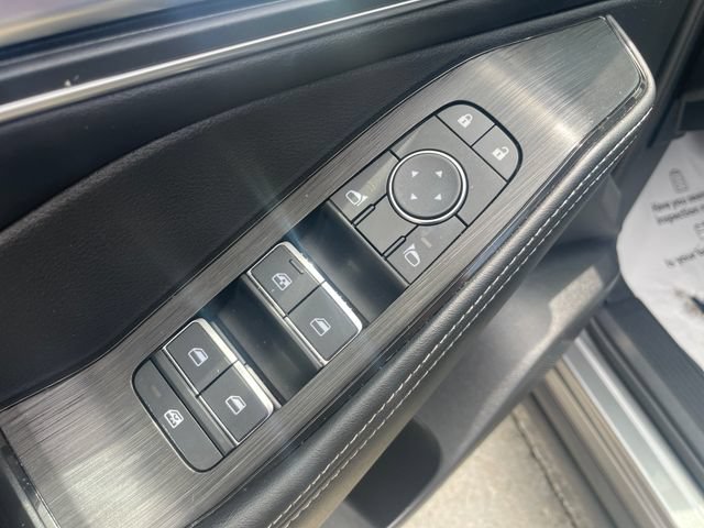 Used 2024 Nissan Rogue Platinum w/ Platinum Premium Package AWD/4WD image 21