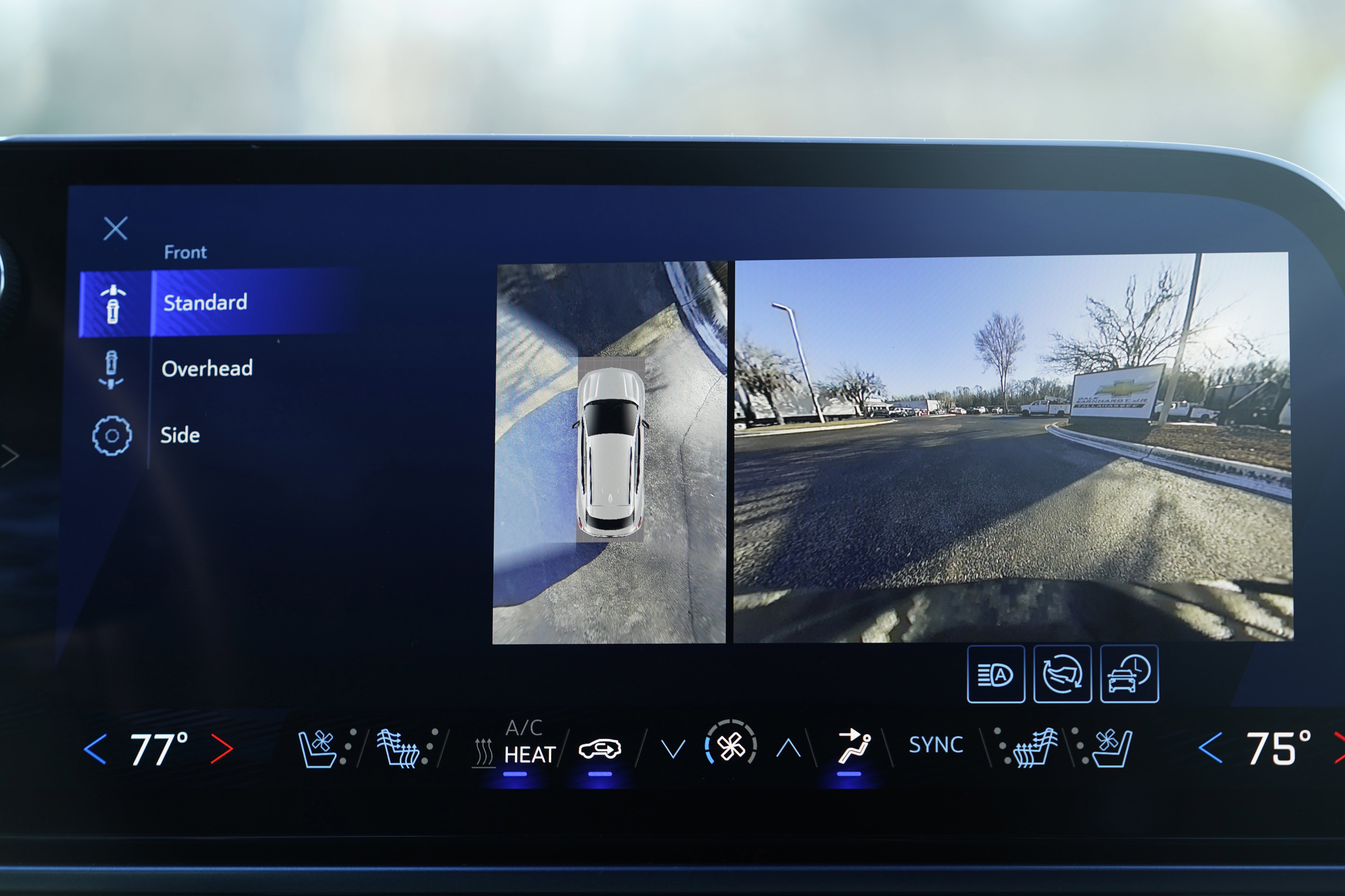 New 2025 Chevrolet Equinox EV LT w/ Convenience Package II AWD/4WD image 24