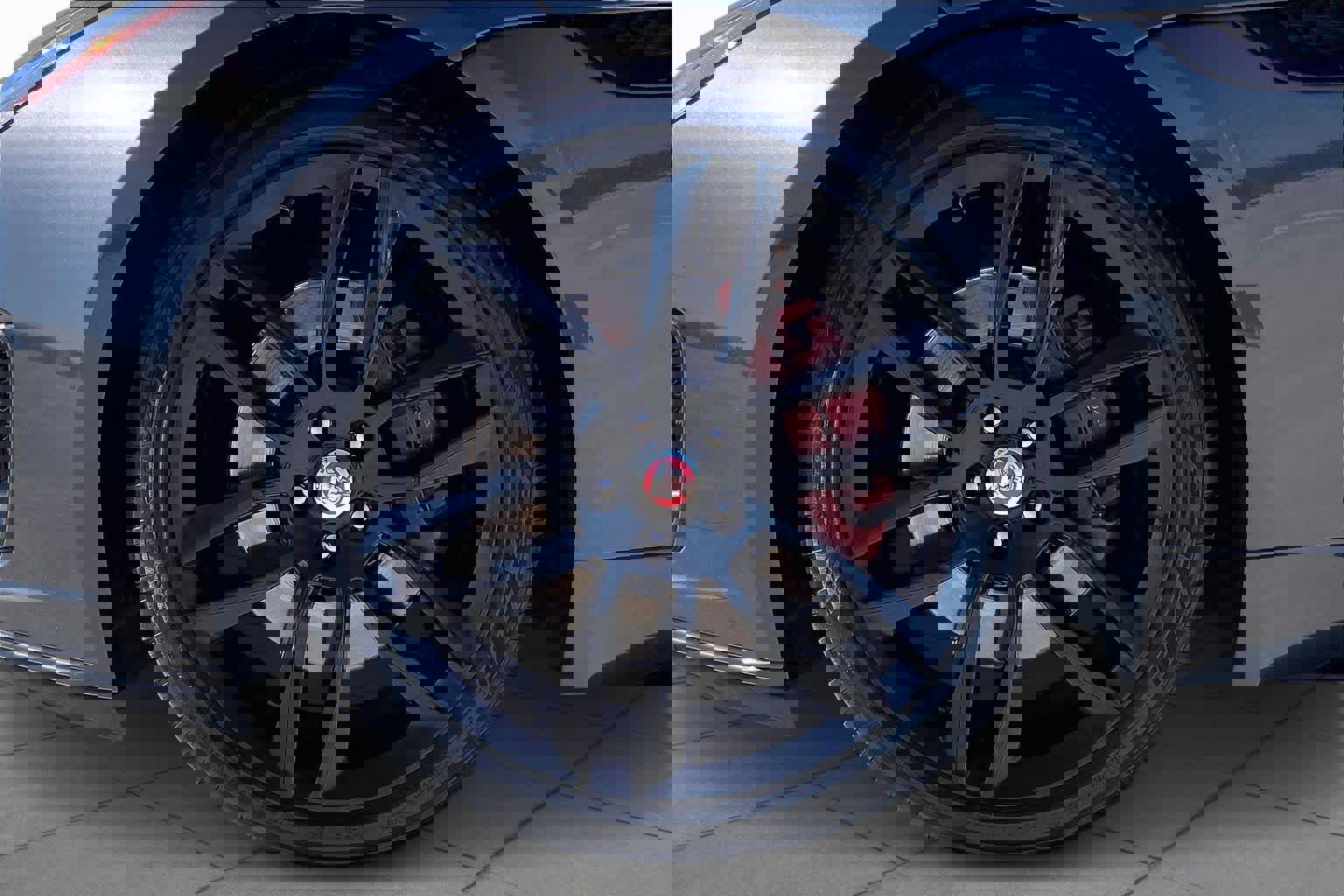 Used 2020 Jaguar F-TYPE Checkered Flag image 11