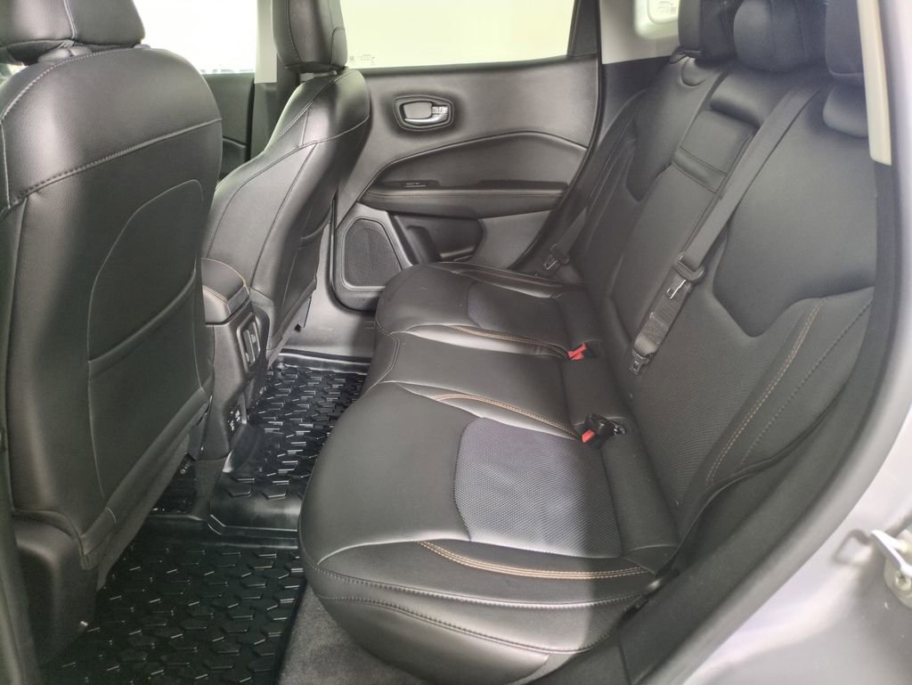 Used 2018 Jeep Compass Limited w/ Navigation Group image 23