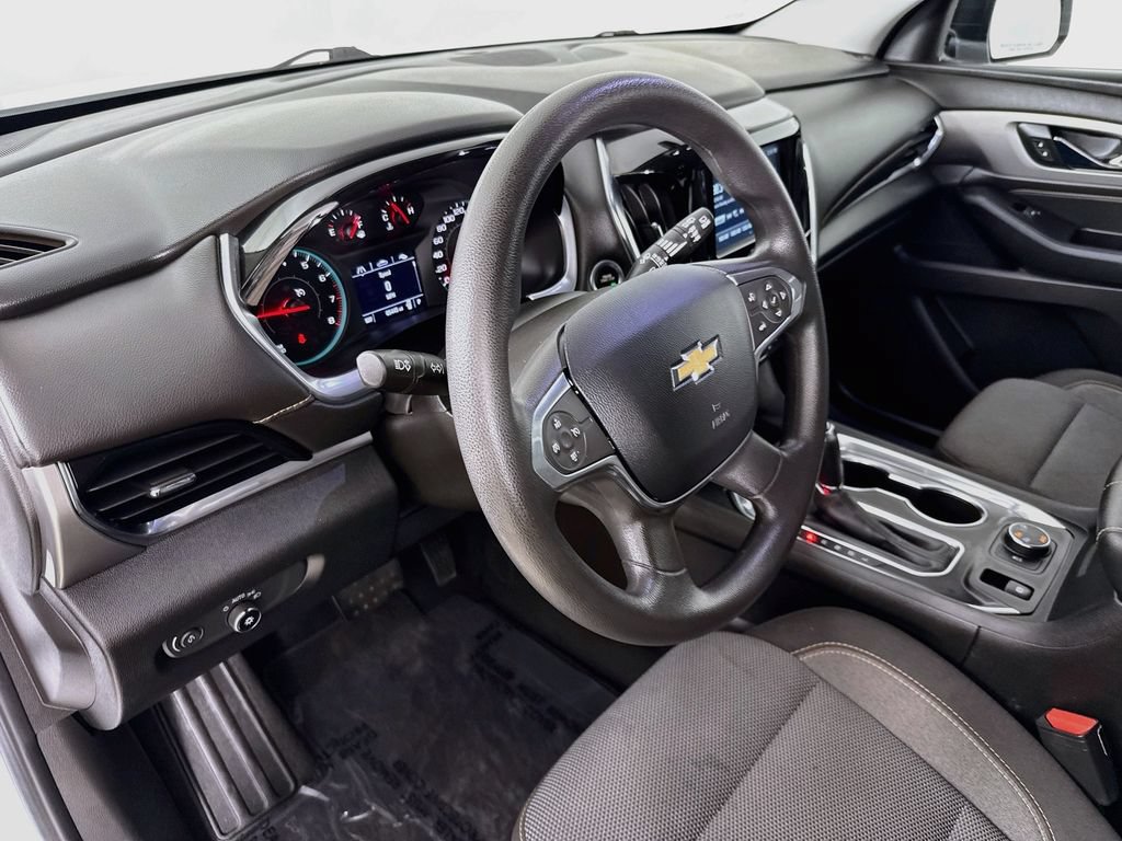 Used 2019 Chevrolet Traverse LS AWD/4WD image 10