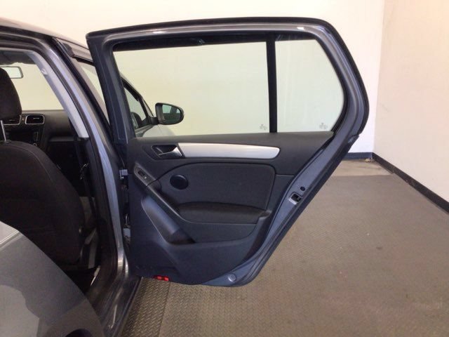 Used 2014 Volkswagen Golf TDI FWD image 15