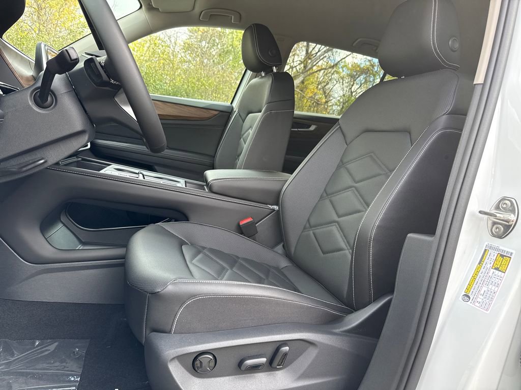 New 2026 Volkswagen Atlas SE image 3