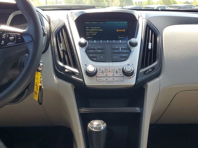 Used 2017 Chevrolet Equinox LS AWD/4WD image 27