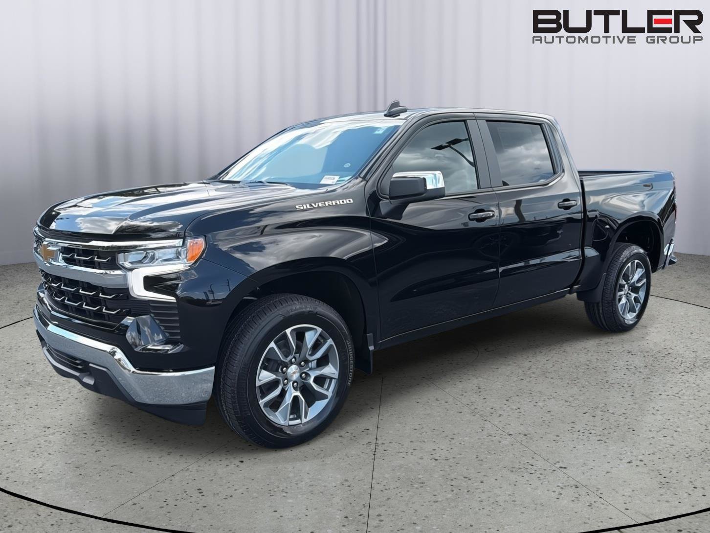 New 2026 Chevrolet Silverado 1500 LT w/ Leather Package RWD image 2