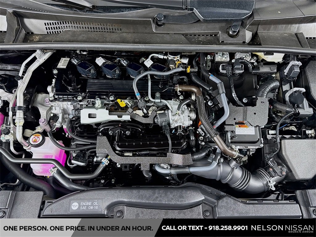 Used 2024 Toyota Prius LE image 28