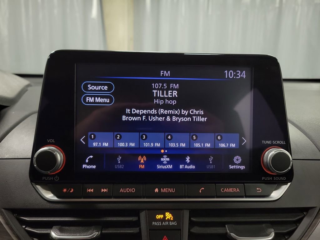 Used 2023 Nissan Altima 2.5 SV image 18