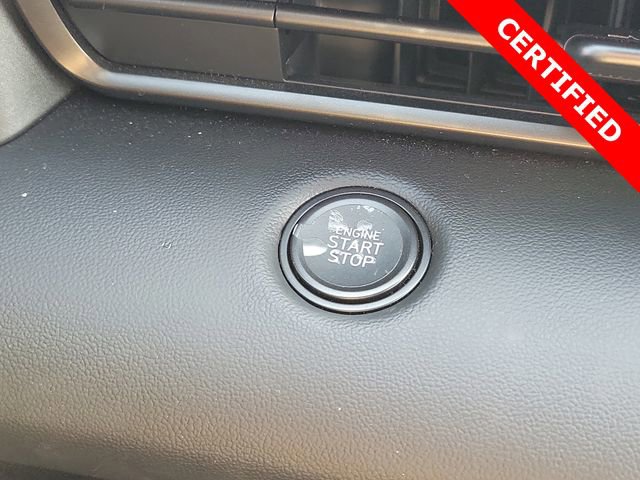 Certified 2025 Hyundai Elantra Sport image 8