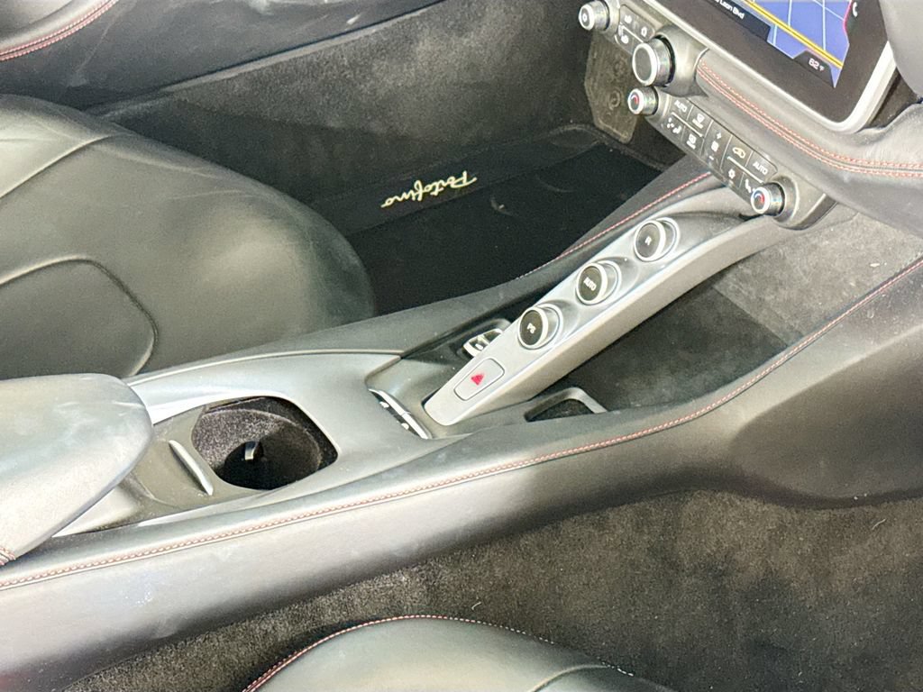 Used 2019 Ferrari Portofino RWD image 23