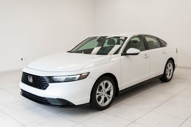 Certified 2024 Honda Accord LX image 6