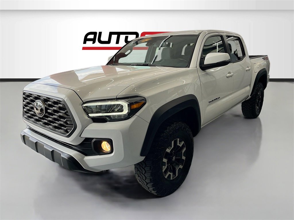 Used 2023 Toyota Tacoma TRD Off-Road image 3