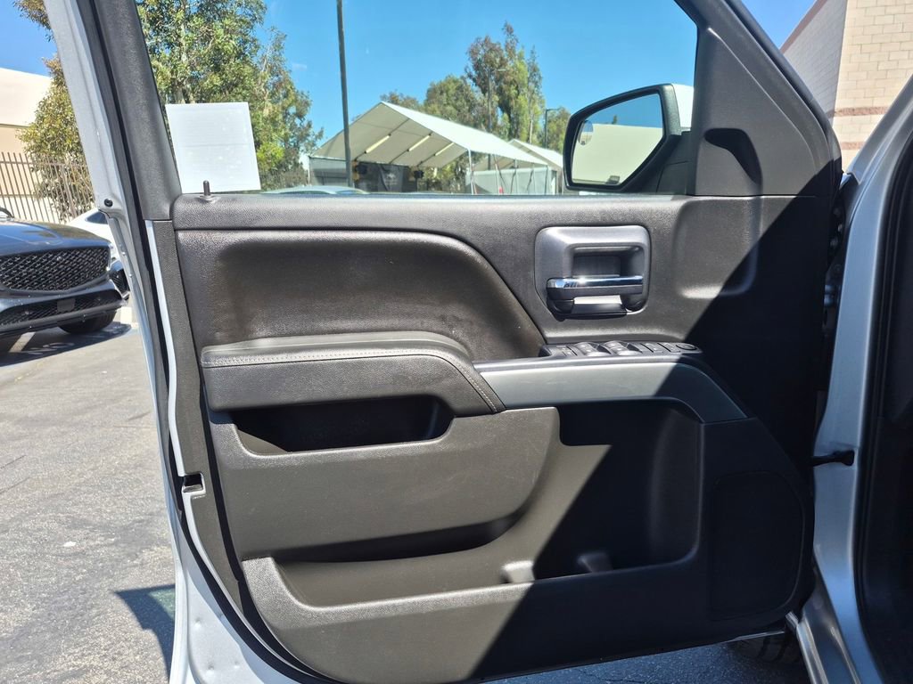 Used 2015 Chevrolet Silverado 1500 LT w/ LT Convenience Package image 8