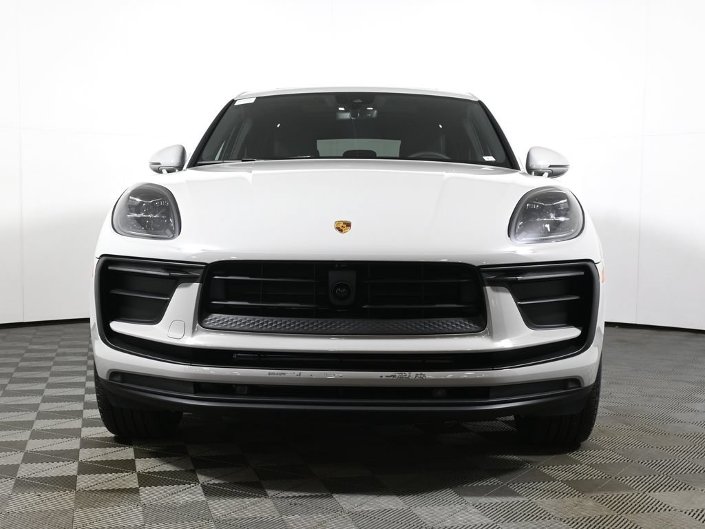 New 2026 Porsche Macan AWD/4WD image 10