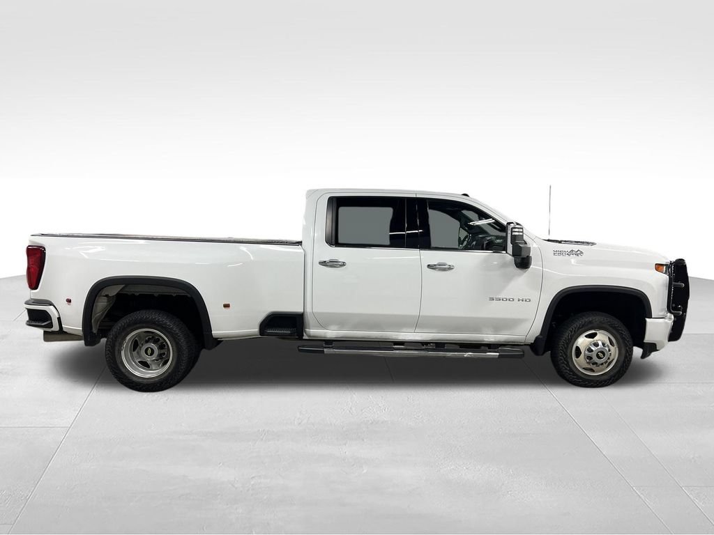 Used 2020 Chevrolet Silverado 3500 High Country w/ Technology Package AWD/4WD image 2