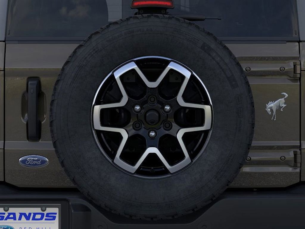 New 2026 Ford Bronco Outer Banks image 24