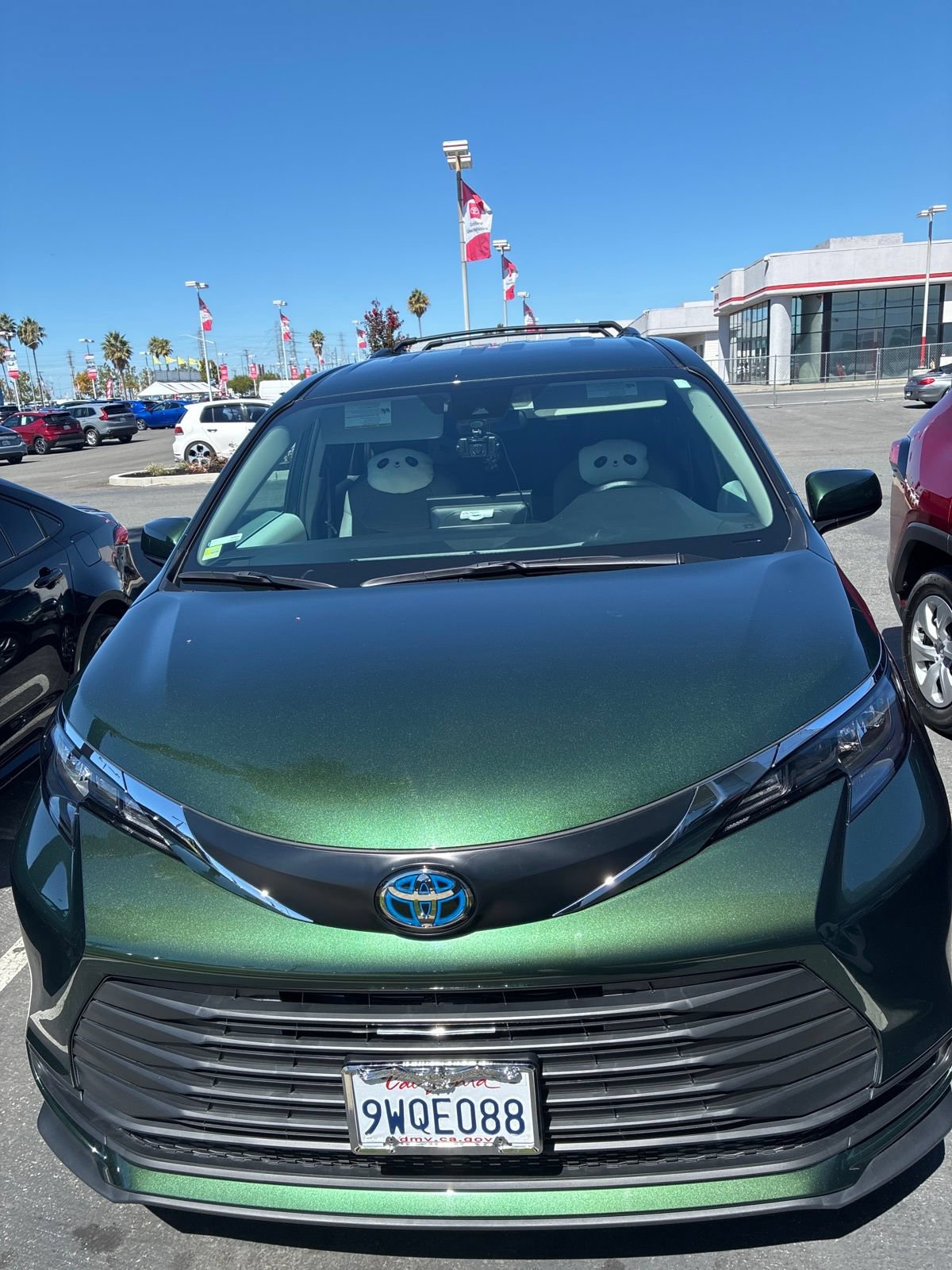 Used 2025 Toyota Sienna LE