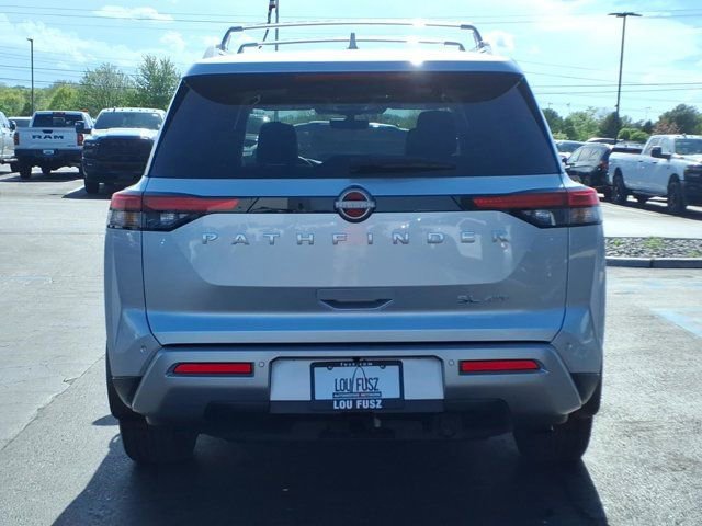 Used 2025 Nissan Pathfinder SL w/ SL Premium Package image 32