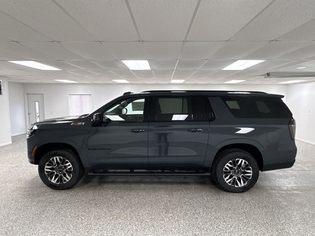 New 2026 Chevrolet Suburban Z71 w/ Comfort Package AWD/4WD image 5