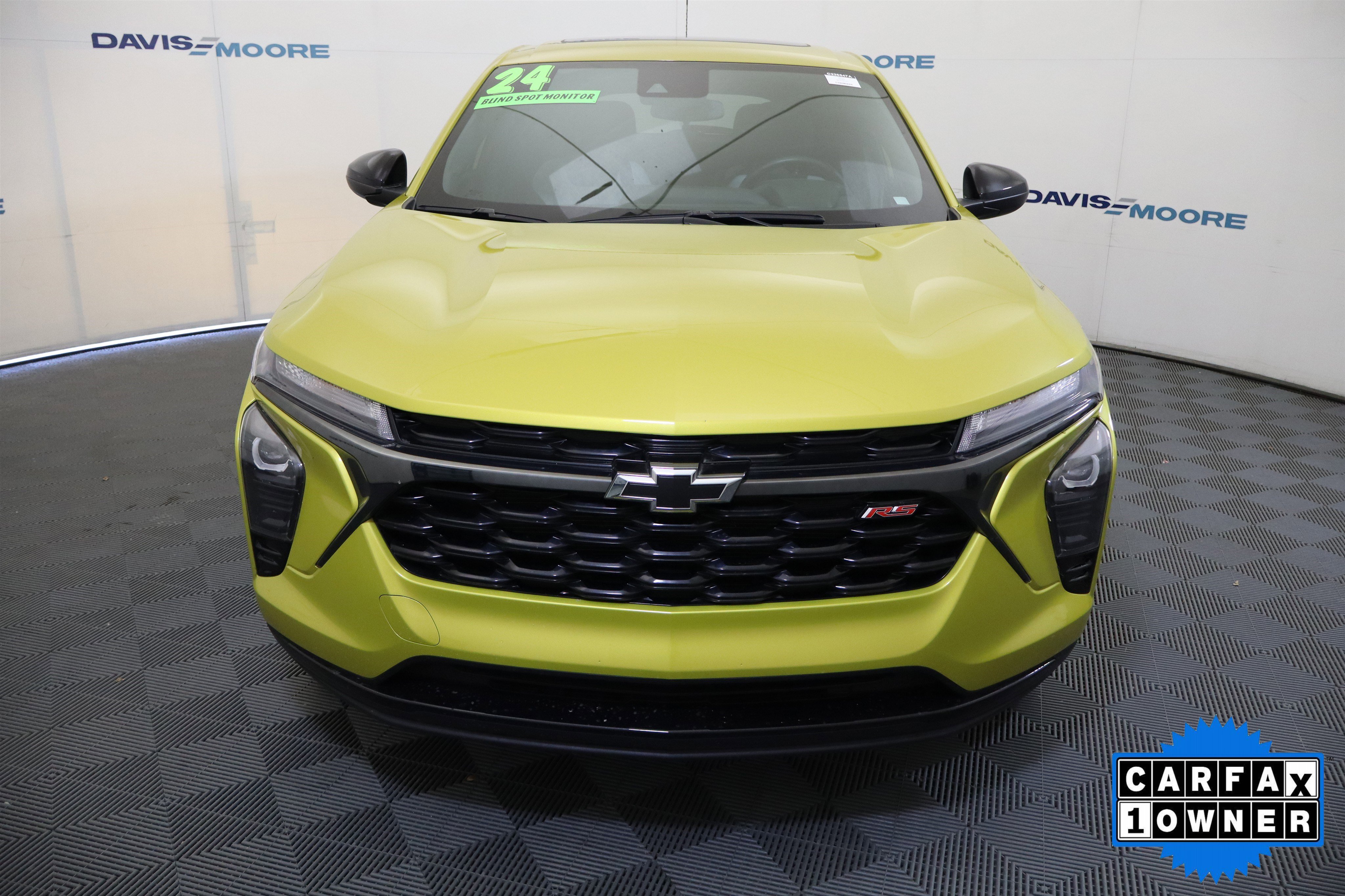 Used 2024 Chevrolet Trax RS w/ Sunroof Package image 14