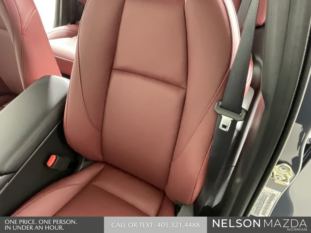 New 2026 MAZDA MAZDA3 Carbon image 24