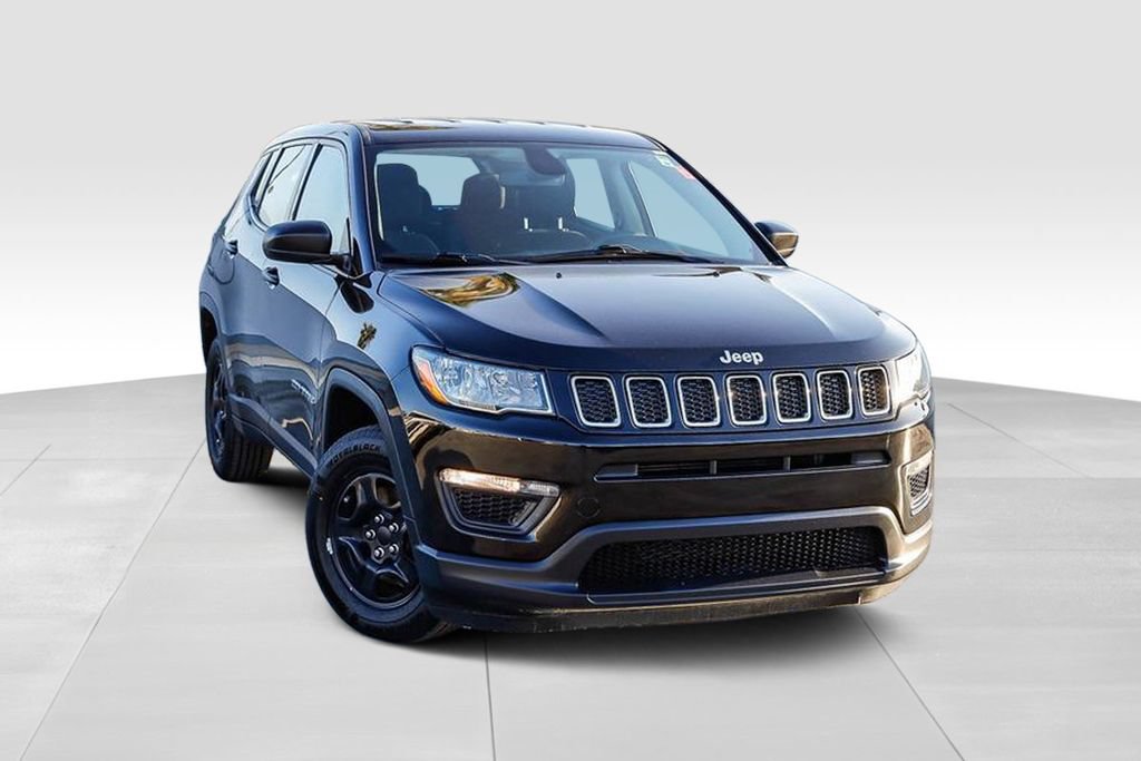 Used 2021 Jeep Compass Sport FWD image 2