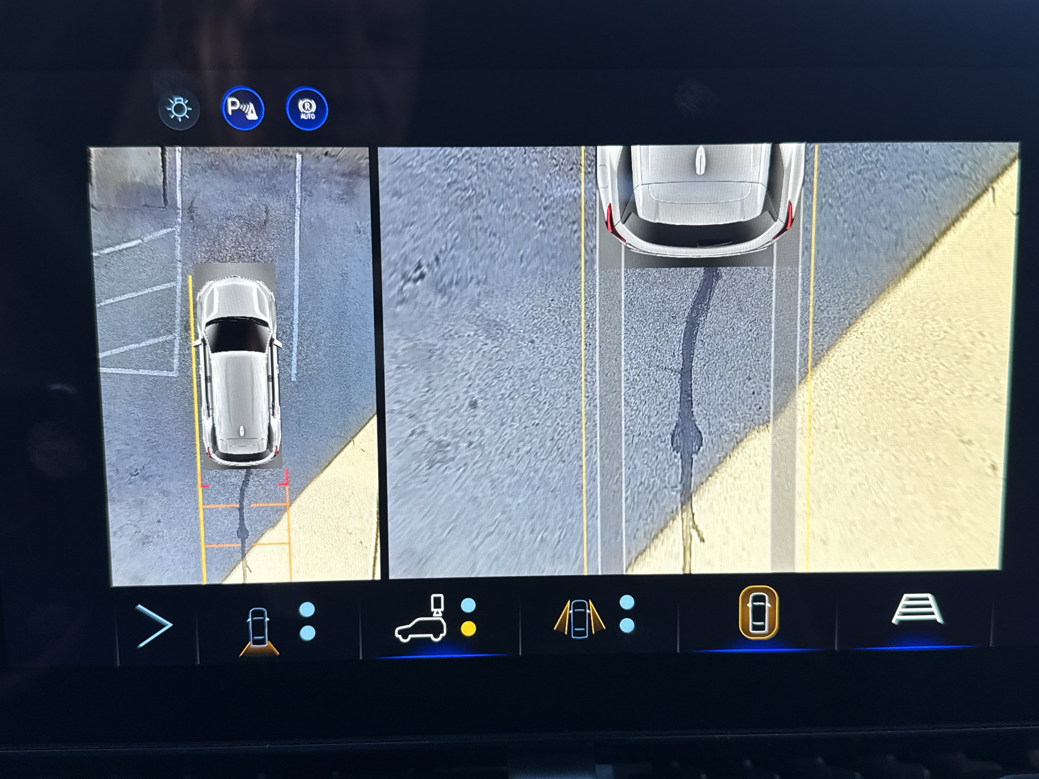New 2027 Chevrolet Equinox RS w/ Safety and Technology Package AWD/4WD image 27