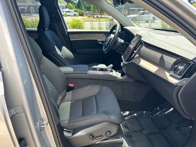 Certified 2025 Volvo XC90 B5 Plus AWD/4WD image 15