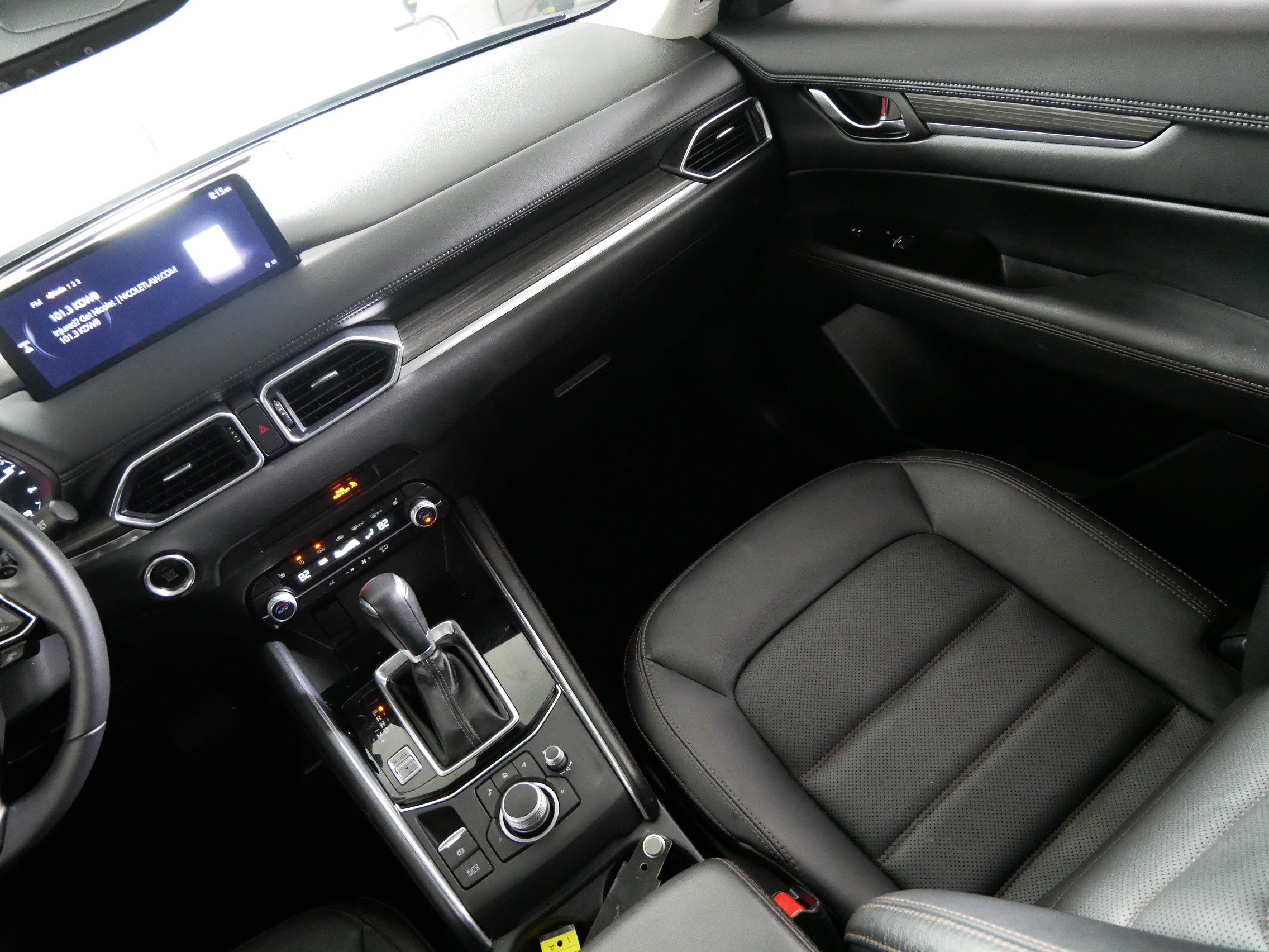 Used 2023 MAZDA CX-5 AWD 2.5 S w/ Premium Package image 11