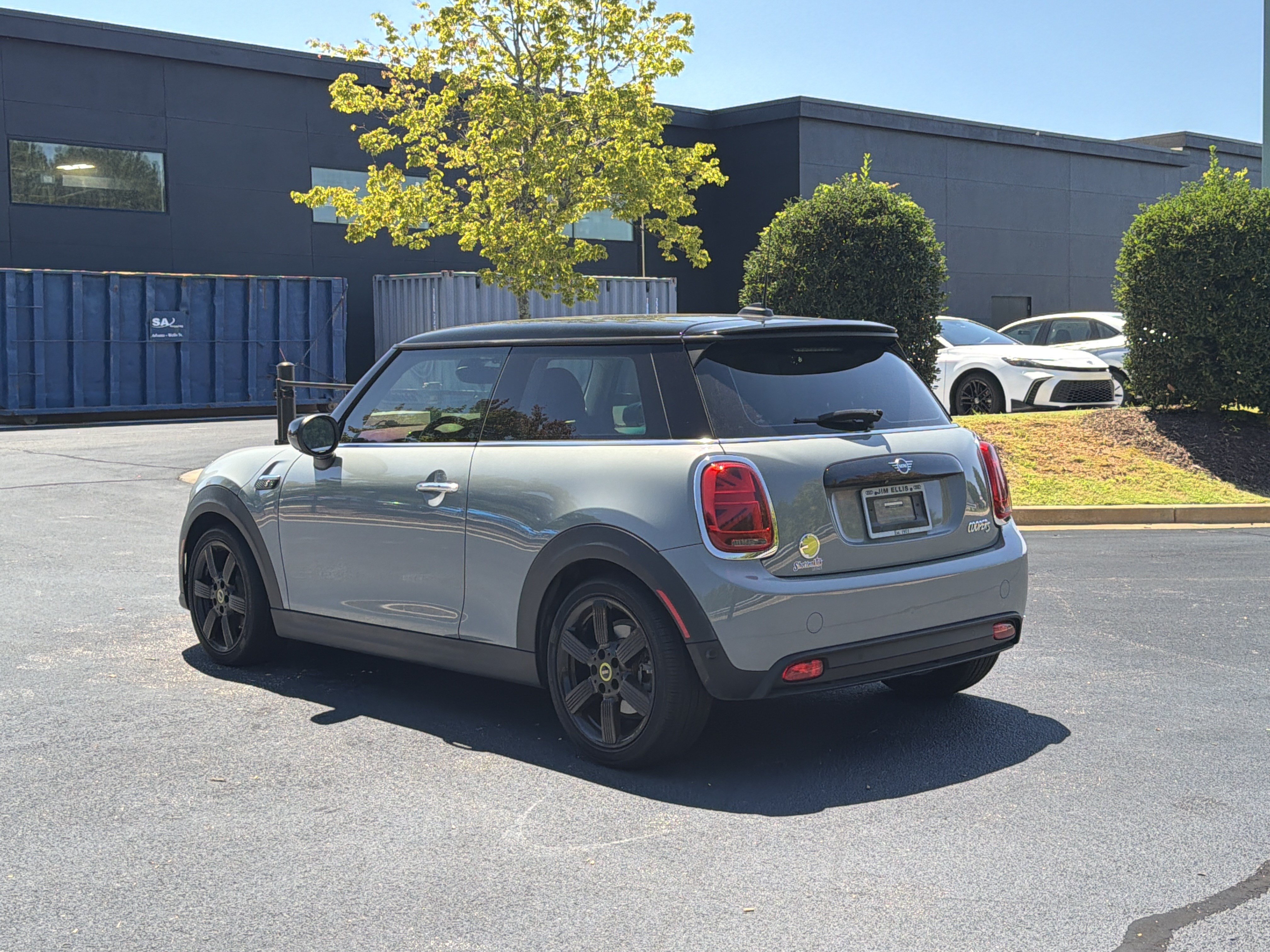 Used 2023 MINI Cooper SE FWD image 12