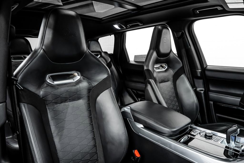 Used 2020 Land Rover Range Rover Sport SVR image 31
