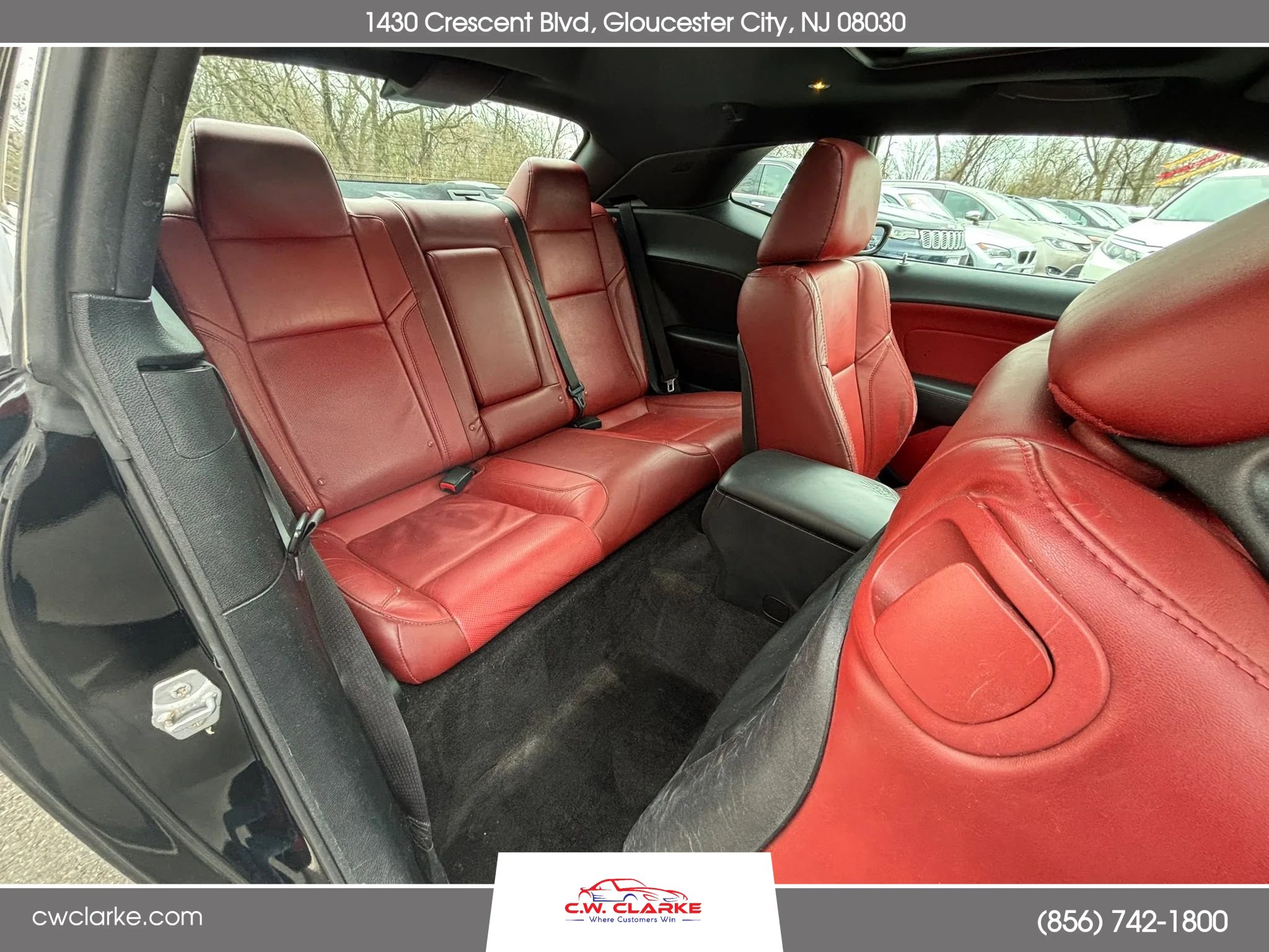 Used 2015 Dodge Challenger R/T Plus image 20