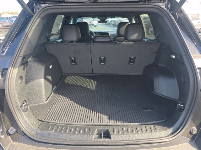 New 2026 Chevrolet Equinox LT w/ Convenience Package II FWD image 16