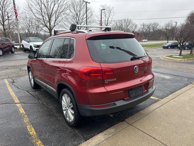 Used 2016 Volkswagen Tiguan SE FWD image 3