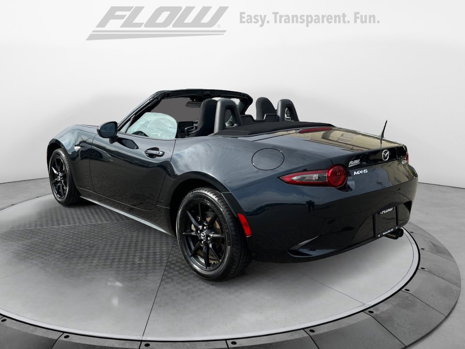 Used 2019 MAZDA MX-5 Miata Sport w/ I-ACTIVSENSE Sport Package image 6