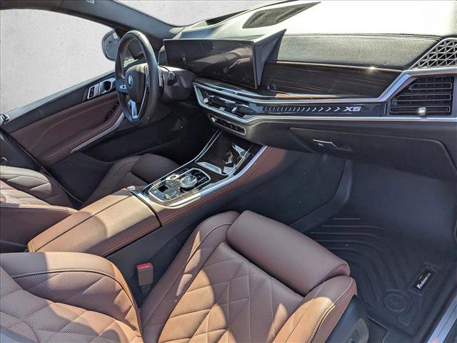 Used 2024 BMW X5 xDrive50e w/ Executive Package image 28