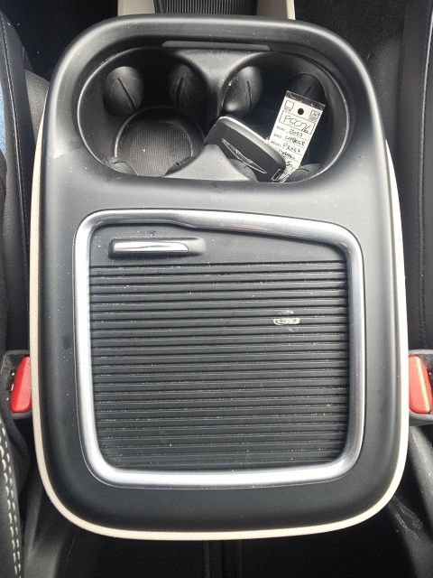 Used 2023 Chrysler Pacifica Touring-L FWD image 40