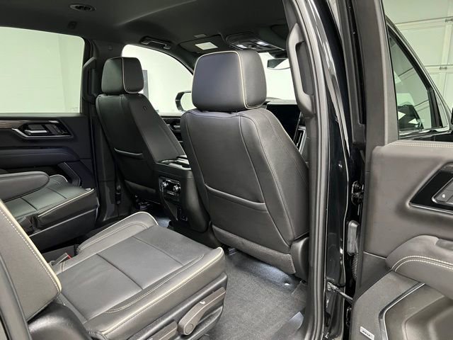 Used 2025 GMC Yukon XL Elevation w/ LPO, Get Active Package AWD/4WD image 50