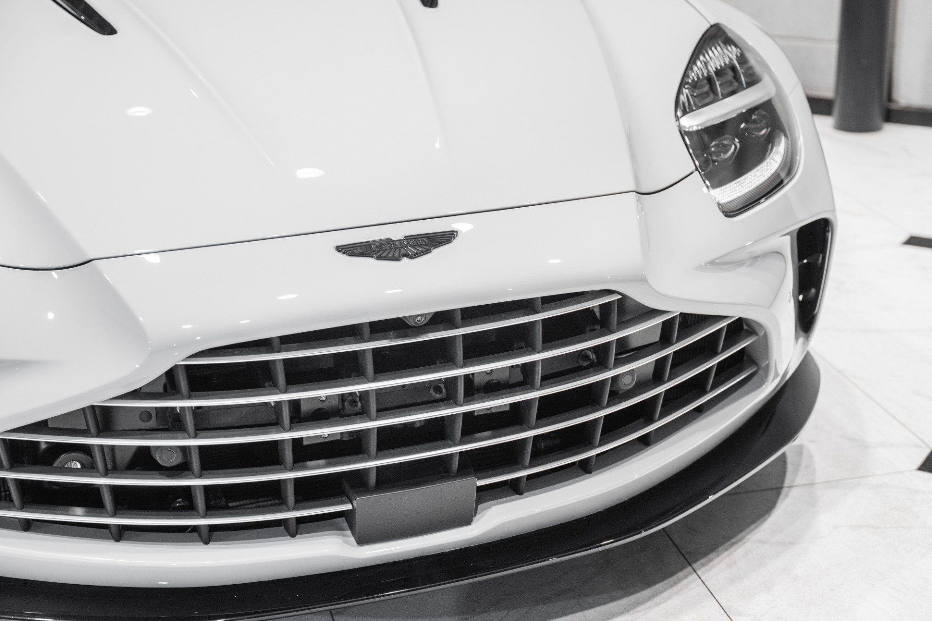 New 2026 Aston Martin V8 Vantage S RWD image 42