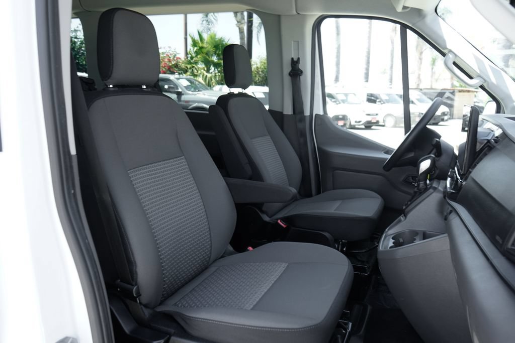 Used 2024 Ford Transit 350 XLT RWD image 35