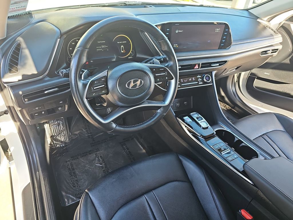 Used 2022 Hyundai Sonata Limited w/ Cargo Package image 16