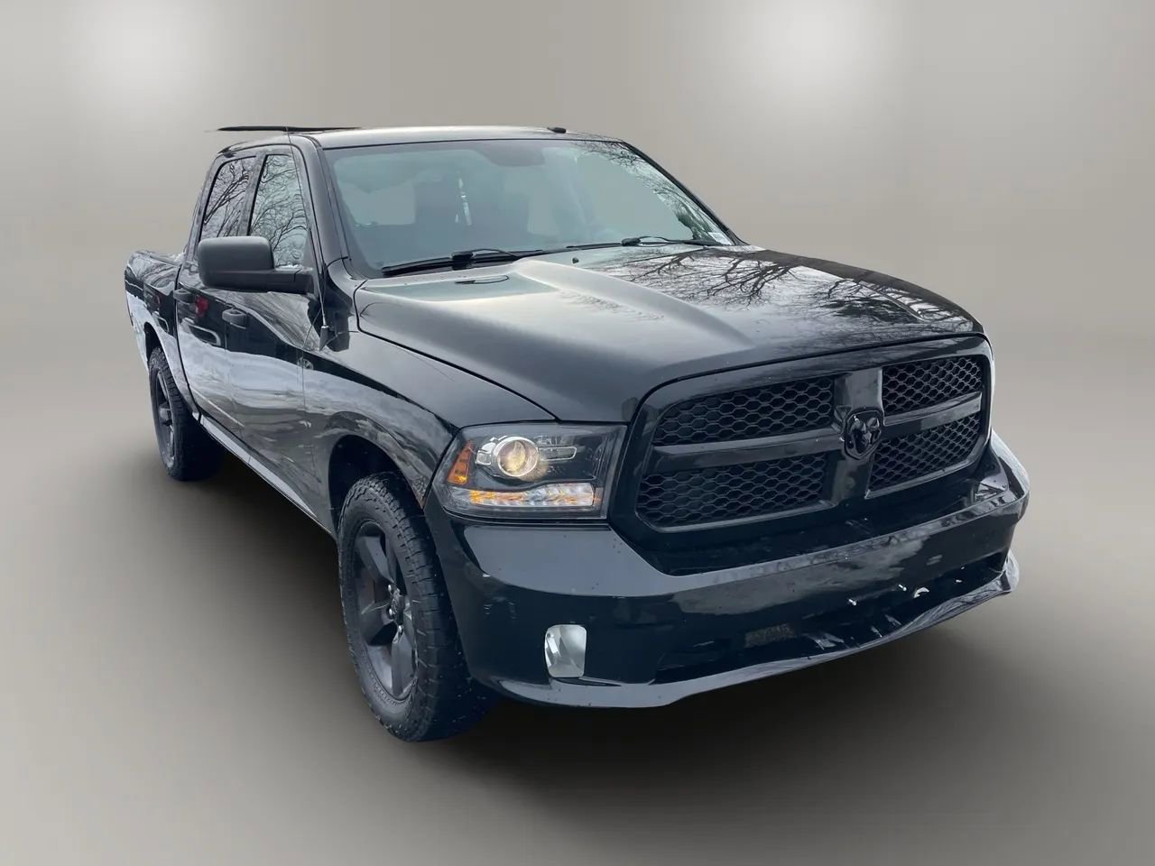 Used 2014 RAM 1500 Express w/ Black Ram 1500 Express Group image 2