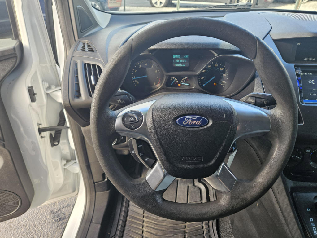Used 2016 Ford Transit Connect XL image 7